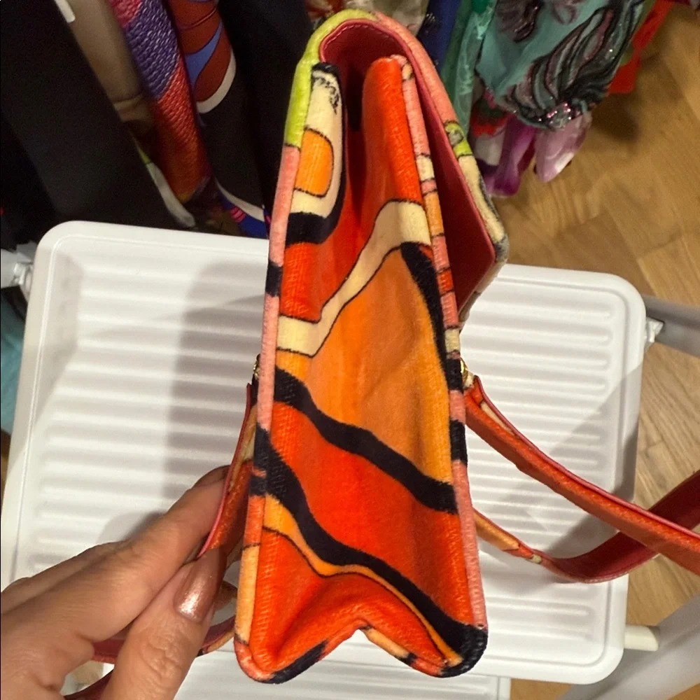 Emilio Pucci Red and Orange Vintage Rare Top Handle Bag - Picture 13 of 16